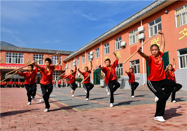 怎么預(yù)防孩子染上網(wǎng)癮