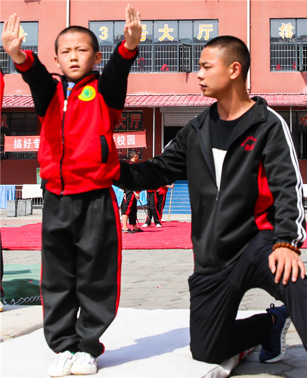 如何應(yīng)對孩子成長過程中的問題