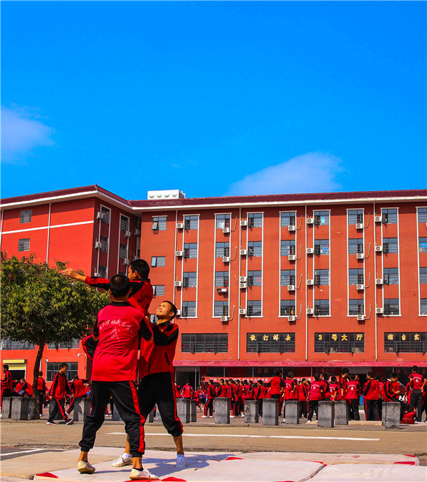 幫助孩子戒網(wǎng)癮的幾種辦法